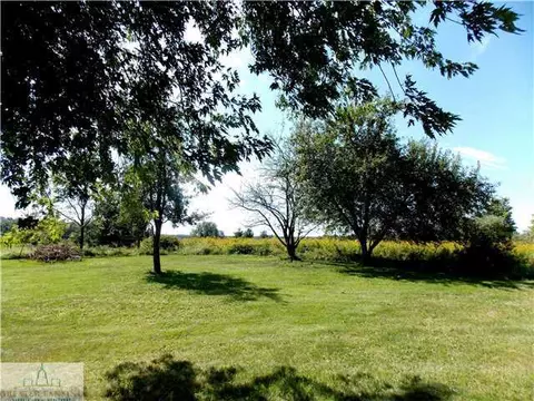 7521 W Howe Rd, Dewitt, MI 48820 photo 24