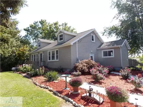 7521 W Howe Rd, Dewitt, MI 48820 photo 2