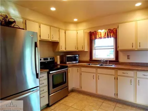 7521 W Howe Rd, Dewitt, MI 48820 photo 6