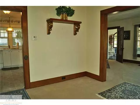 1353 Haslett, Haslett, MI 48840 photo 8