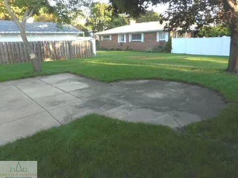 3609 Springbrook Ln, Lansing, MI 48917 photo 23