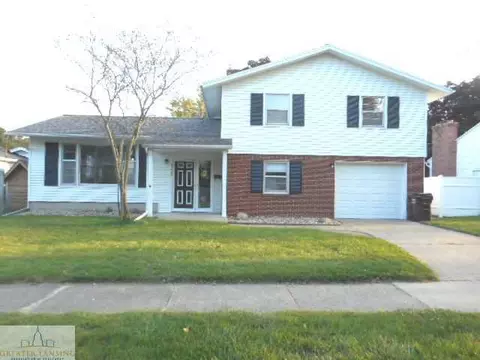 3609 Springbrook Ln, Lansing, MI 48917 photo 1