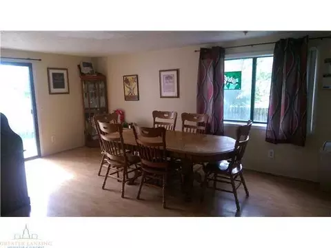 6301 High St, Haslett, MI 48840 photo 3