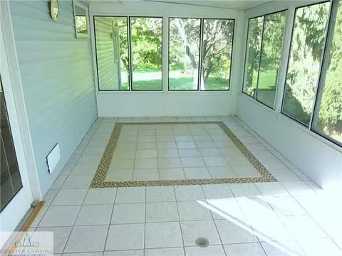 2720 Aurelius Rd, Lansing, MI 48910 photo 7