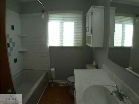 2302 Darby Dr, Lansing, MI 48906 photo 15