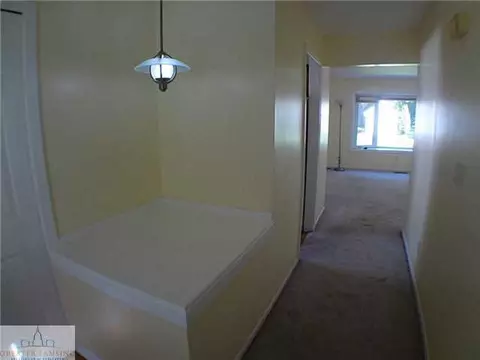 2302 Darby Dr, Lansing, MI 48906 photo 2