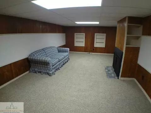 2302 Darby Dr, Lansing, MI 48906 photo 23