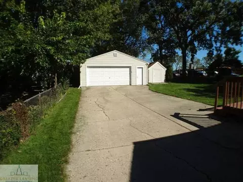 2302 Darby Dr, Lansing, MI 48906 photo 19