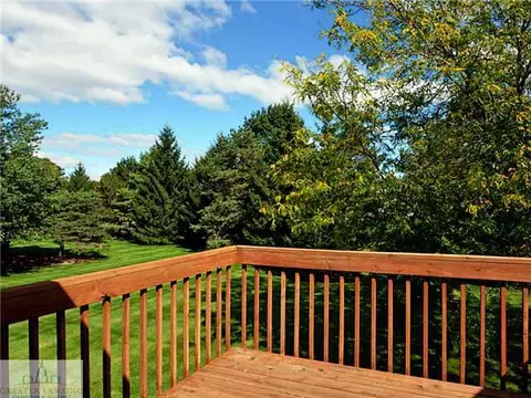 1110 Brookside Dr, Lansing, MI 48917 photo 2