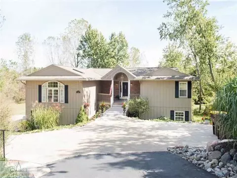 1003 Turner, Dewitt, MI 48820 photo 1