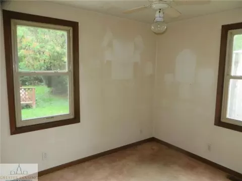 2340 Gilbert Rd, Lansing, MI 48911 photo 9