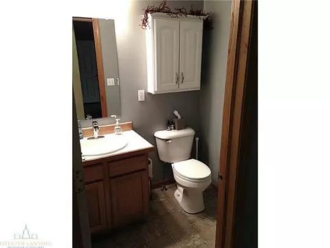 2115 Cedar Bend Dr, Holt, MI 48842 photo 8