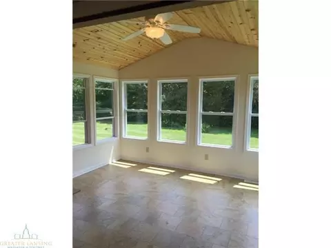 14694 Robson Rd, Bath, MI 48808 photo 10