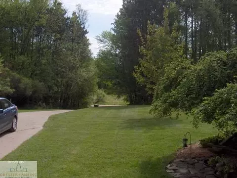 14694 Robson Rd, Bath, MI 48808 photo 12