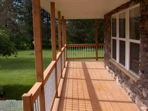 14694 Robson Rd, Bath, MI 48808 photo 5