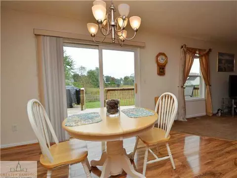 362 Coventry Ln, Mason, MI 48854 photo 6