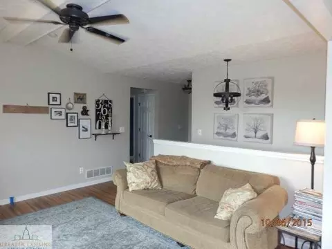 1850 E Townsend St, Saint Johns, MI 48879 photo 5