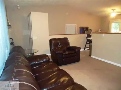 4214 Killarney Ct, Lansing, MI 48911 photo 11