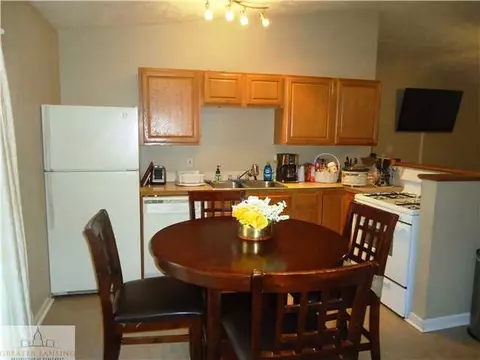 4214 Killarney Ct, Lansing, MI 48911 photo 7