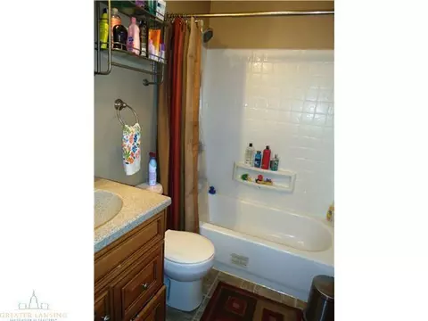 4214 Killarney Ct, Lansing, MI 48911 photo 13