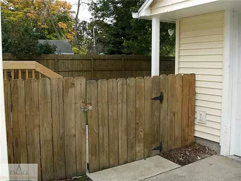 755 Fitting Ave, Lansing, MI 48917 photo 5