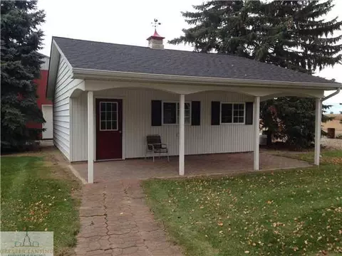 5597 E Maple Rapids Rd, Elsie, MI 48831 photo 2