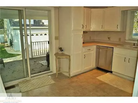 5691 Babbitt St, Haslett, MI 48840 photo 7