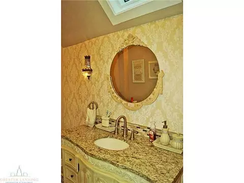 5691 Babbitt St, Haslett, MI 48840 photo 11