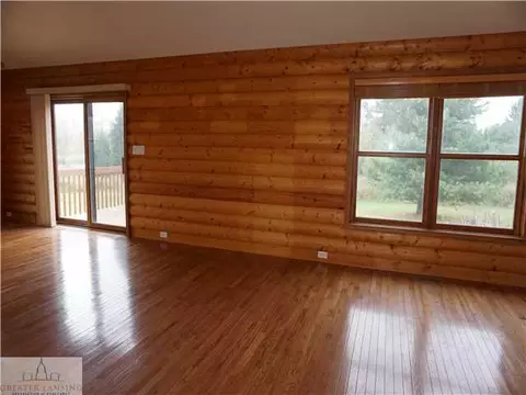 13030 Center Rd, Bath, MI 48808 photo 6