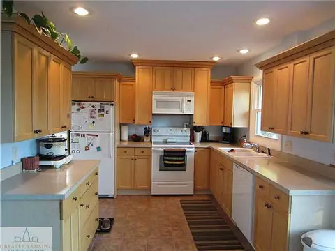 5735 W Pratt Rd, Dewitt, MI 48820 photo 7