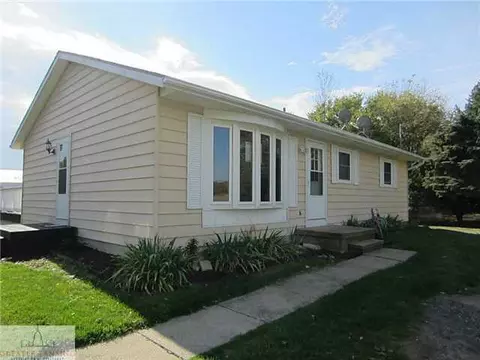5735 W Pratt Rd, Dewitt, MI 48820 photo 2