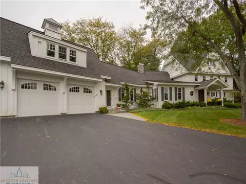 4615 Barton Rd, Williamston, MI 48895 photo 3