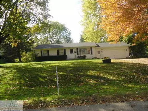 2819 Memory Ln, Lansing, MI 48911 photo 21