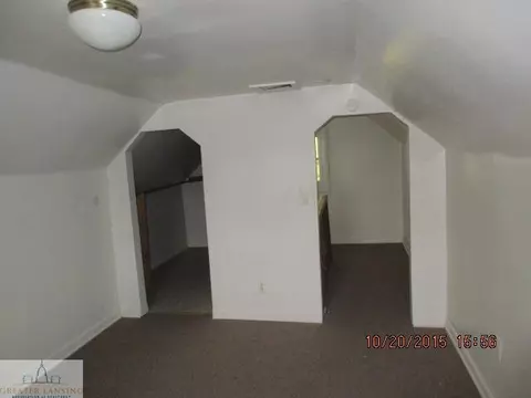 423 Huron St, Owosso, MI 48867 photo 5