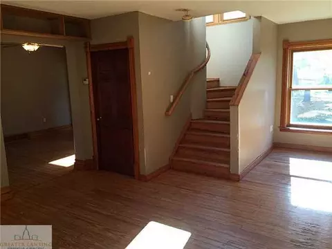 615 W Main, Dewitt, MI 48820 photo 4