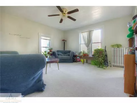204 E Walker St, Saint Johns, MI 48879 photo 7