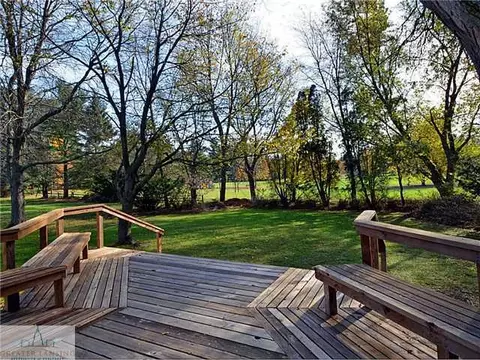 1933 Tomahawk Rd, Okemos, MI 48864 photo 3