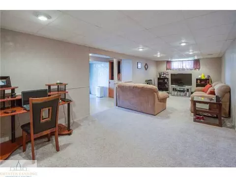 1826 Willowbrook, Lansing, MI 48917 photo 16