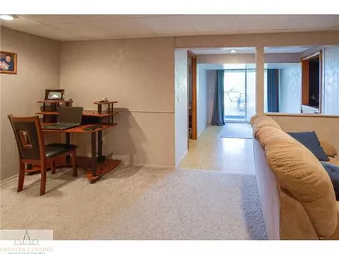 1826 Willowbrook, Lansing, MI 48917 photo 17