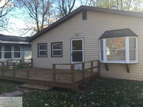 643 Kendon Dr, Lansing, MI 48910 photo 4