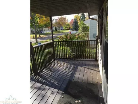 643 Kendon Dr, Lansing, MI 48910 photo 3
