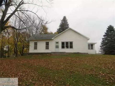 11250 W Herbison Rd, Eagle, MI 48822 photo 1