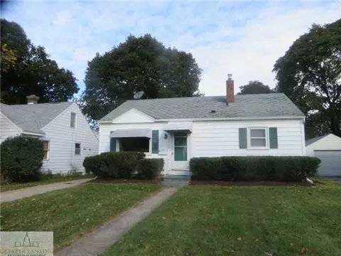 1510 Berkeley Dr, Lansing, MI 48910 photo 1