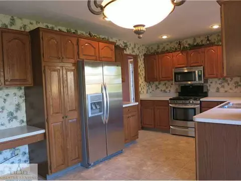 1302 Linden, Dewitt, MI 48820 photo 6