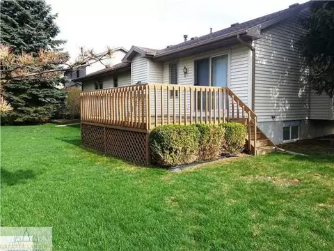 5880 Horstmeyer, Lansing, MI 48911 photo 4