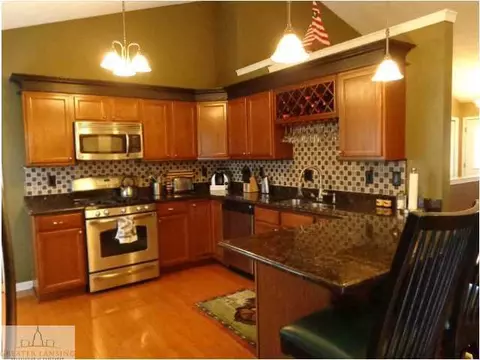 11340 W Clark Rd, Eagle, MI 48822 photo 4
