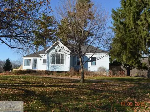 4493 Beeman Rd, Williamston, MI 48895 photo 1