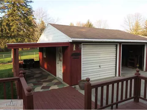 1915 E Willard Ave, Lansing, MI 48910 photo 17