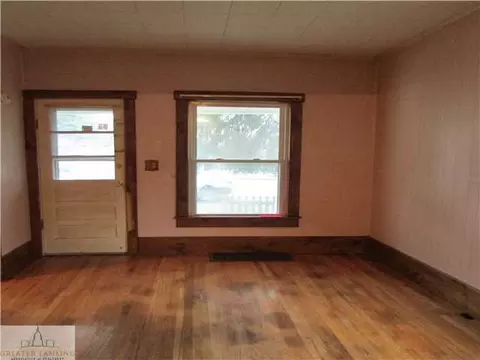 121 Custer Ave, Lansing, MI 48912 photo 8