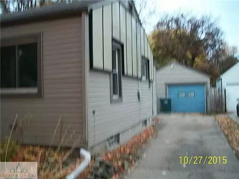 2211 Alpha St, Lansing, MI 48910 photo 2